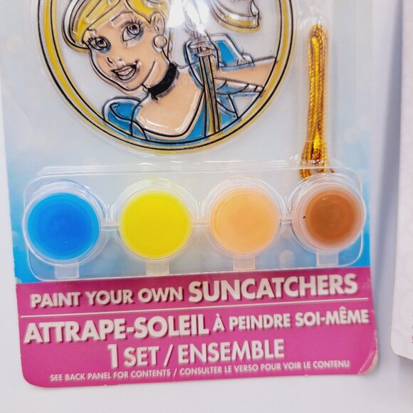 Disney Princess & Stacking Tsum Tsum Kids Art & Craft Paint Your Own Suncatchers - Picture 7 of 8